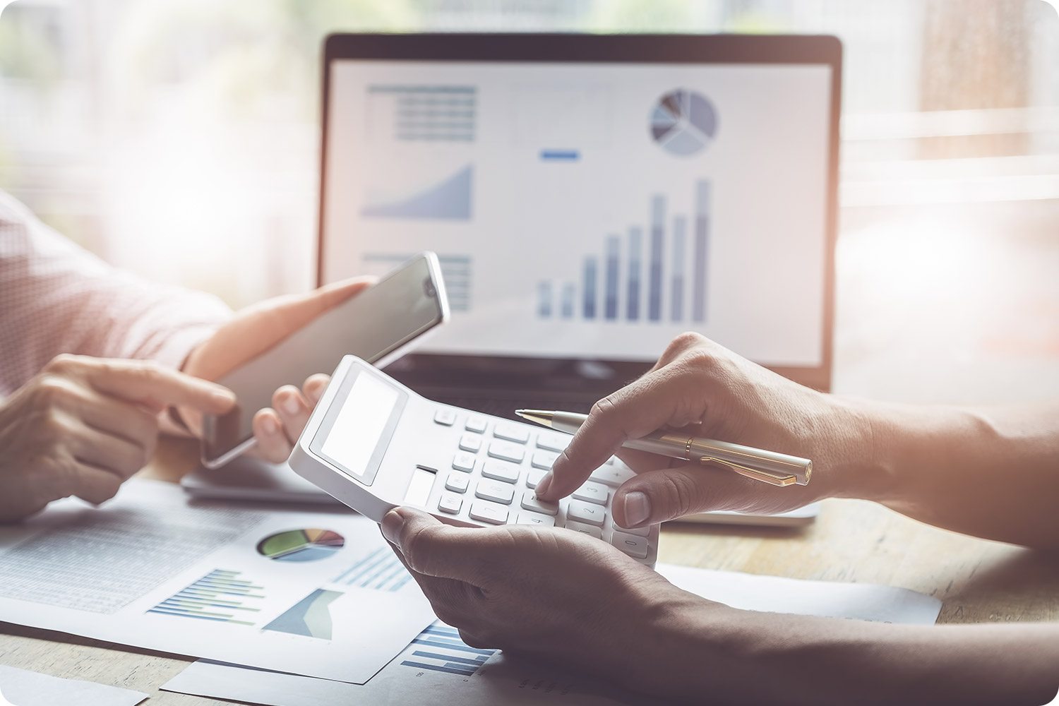 11 IMPROVED WAYS TO MONITOR PRICE IMPROVED WAYS TO MONITOR PRICE